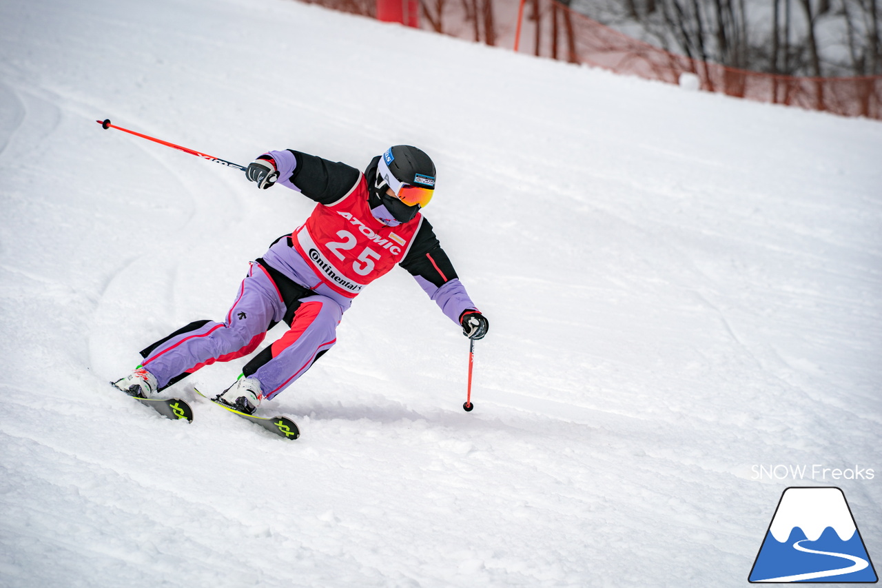 なんと約10年ぶりの「技術選」撮影?! PREMIER SKI ACADEMY presents 『2026プレミアカップ・スキー技術選』レポート！｜朝里川温泉スキー場
